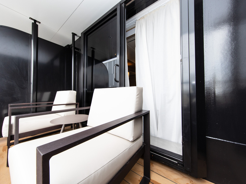 Veranda Suite